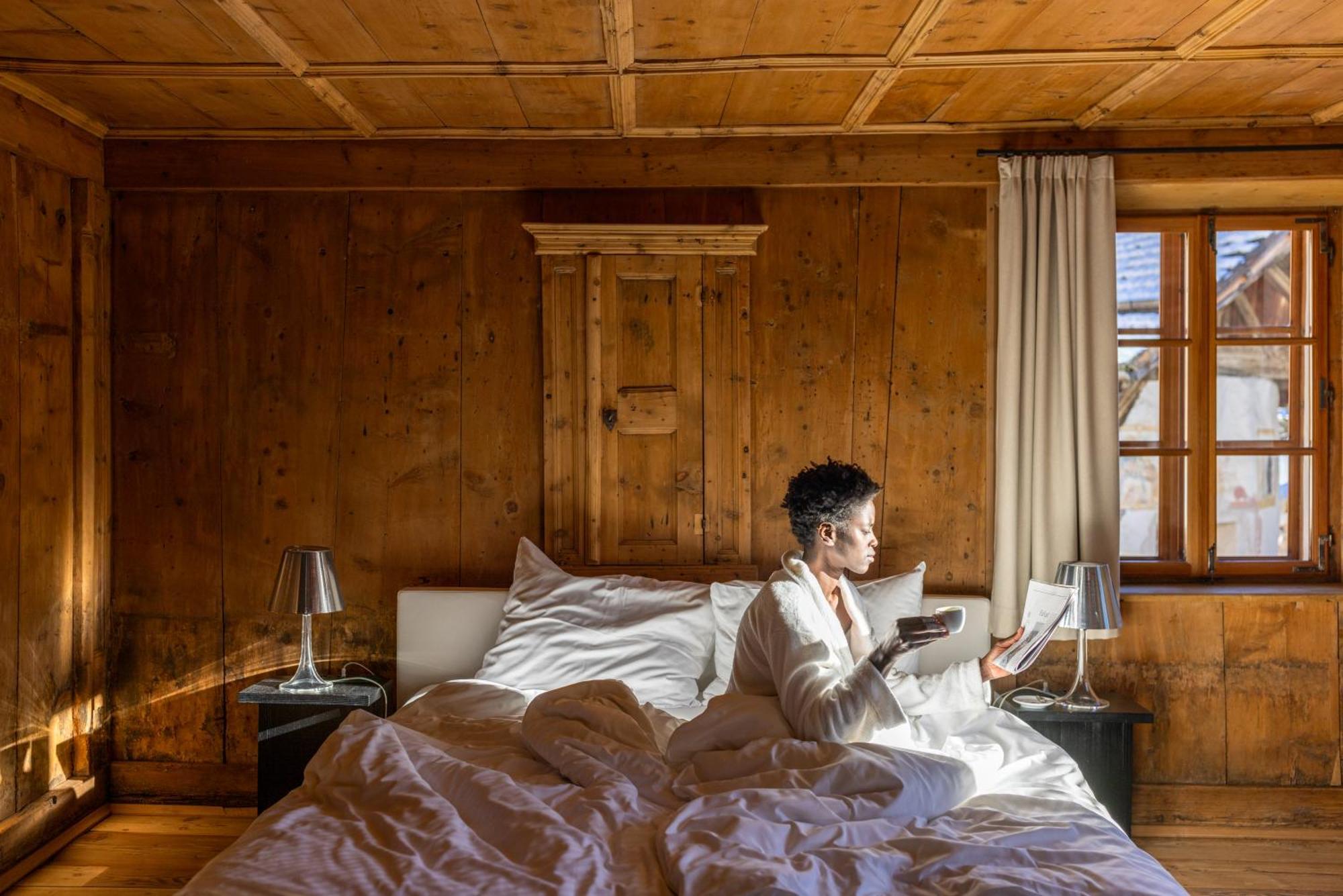 Hotel Weisses Kreuz Burgusio Extérieur photo
